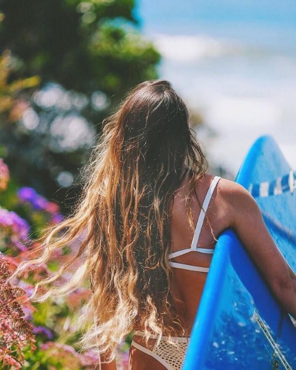 Surfer χτένισμα - το τρέχον καλοκαιρινό look κατ 'εξοχήν γυναικείο χτένισμα surfer