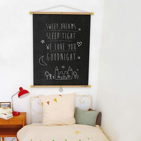 Ιδέες διακόσμησης τοίχου παιδικού χρώματος μαυροπίνακα κρεβάτι πίνακας κιμωλίας γωνία ύπνου