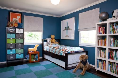 Πλακάκια χαλιού με στυλ τακτοποιούν παιδικά δωμάτια μπλε ράφια