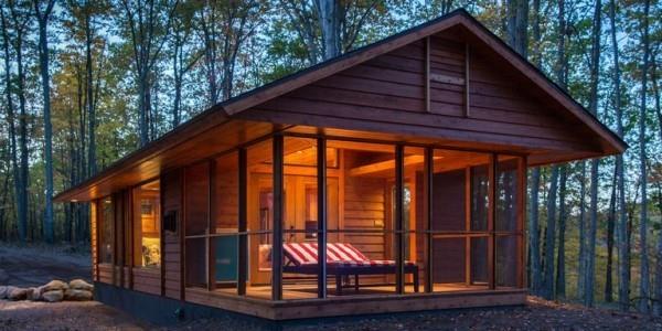 Tiny Houses τόσο ρομαντικό και χαλαρωτικό στη μέση του δάσους