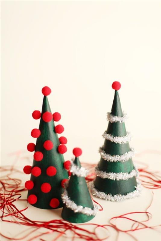 Ιδέες διακόσμησης τραπεζιού Tinker για Χριστουγεννιάτικα μικρά έλατα μόνοι σας