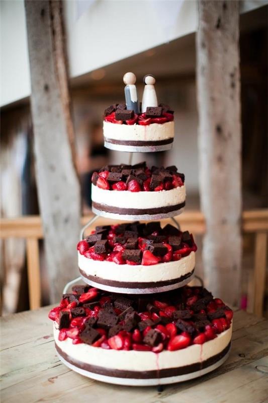Γάμος με βάση για κέικ απλά αυτοσχέδιος