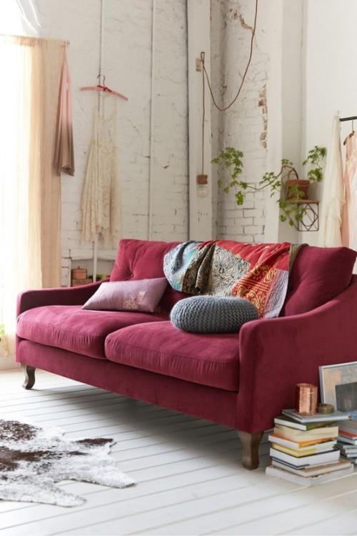 Χρώμα τάσης Marsala εσωτερική διακόσμηση στυλ σχεδιασμού καναπέ
