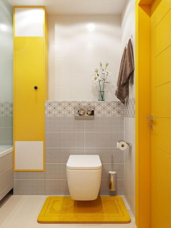 Trend χρώματα 2021 στο εσωτερικό ενός μοντέρνου μπάνιου σε έντονο κίτρινο χρώμα