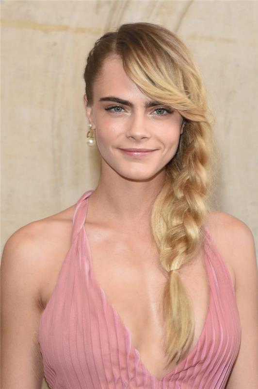 Μοντέρνα χρώματα μαλλιών 2019 Τεχνική Cara Delevingne balayage