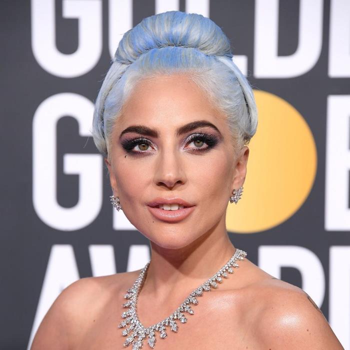 Μοντέρνα χρώματα μαλλιών 2019 Lady Gaga Oscars 2019 ασημί λευκό