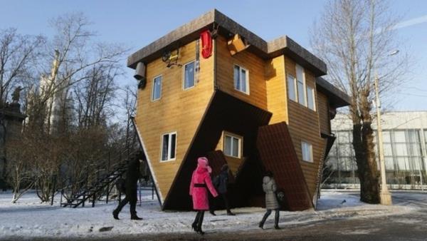 Σπίτι ανάποδα στη Ρωσία