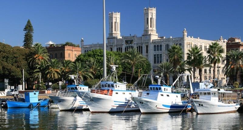 Διακοπές Σαρδηνία Λιμάνι Κάλιαρι προορισμοί καλοκαιρινών διακοπών