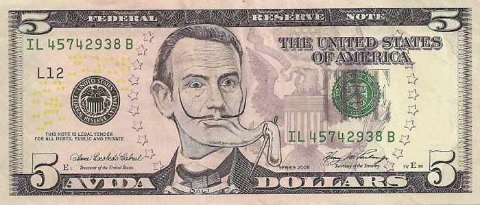 Τα τραπεζογραμμάτια δολαρίου ΗΠΑ μετατρέπουν το ευρώ σε στυλ Σαλβαδόρ Νταλί