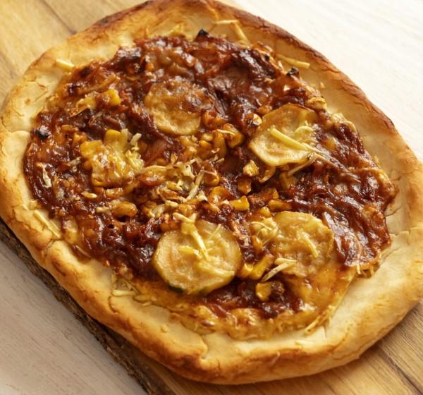 Vegan συνταγές jackfruit και ενδιαφέροντα γεγονότα για την εξωτική υποκατάστατο του κρέατος vegan πίτσα νόστιμη