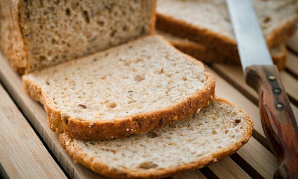 Ολικής αλέσεως - νόστιμες φέτες ψωμιού
