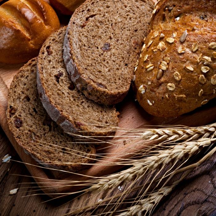 Συνταγή ψωμιού ψωμιού ολικής αλέσεως