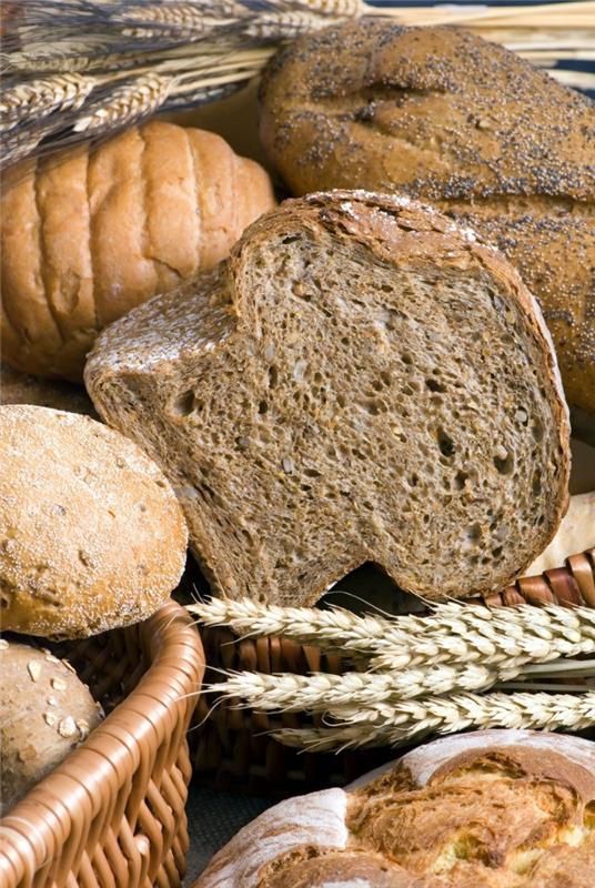 Συνταγή ψωμιού ψωμιού ολικής αλέσεως με παπαρουνόσπορο
