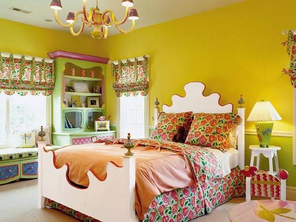 Χρώματα τοίχων στο υπνοδωμάτιο κίτρινος πολυέλαιος θηλυκός