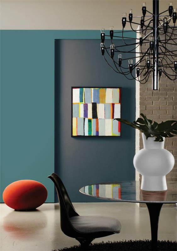 Τα χρώματα τοίχου πολυέλαιοι συνδυάζουν συμπληρωματικά χρώματα με ετερόχρωμα χρώματα