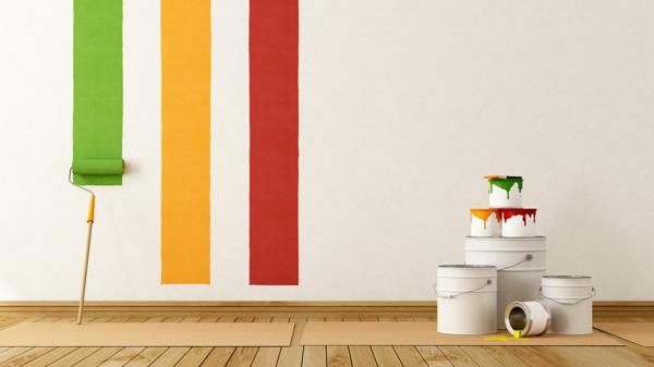 Συνδυάστε τα χρώματα των τοίχων με έναν ενδιαφέροντα τρόπο και βάψτε συμπληρωματικά χρώματα