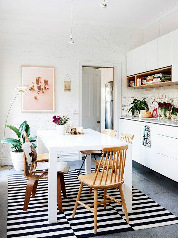 Πλενόμενα χαλιά κουζίνας χρώματα τοίχου δρομέας λευκό τραπέζι