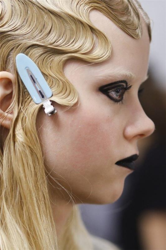 Water hairstyle χτένισμα - οι τάσεις χτενίσματος από τη δεκαετία του 20 εξακολουθούν να είναι προς το παρόν όμορφες ξανθές χτένισμα