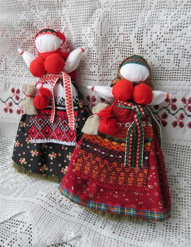 Χριστούγεννα στη Ρωσία Ρωσικά Χριστούγεννα ξόρκια κούκλα σύμβολο γονιμότητας