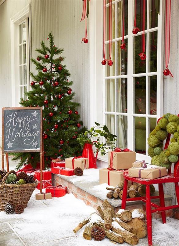 Χριστουγεννιάτικα στολίδια στο κατώφλι - ιδέες και συμβουλές για πιο εορταστική διάθεση όμορφες διακοσμήσεις