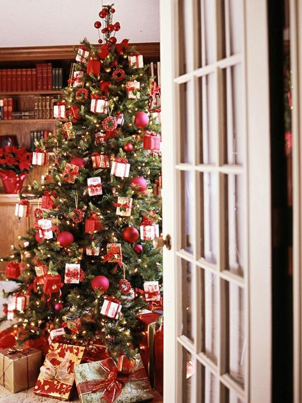 Χριστουγεννιάτικη διακόσμηση για τεχνητό δώρο Χριστουγεννιάτικου δέντρου