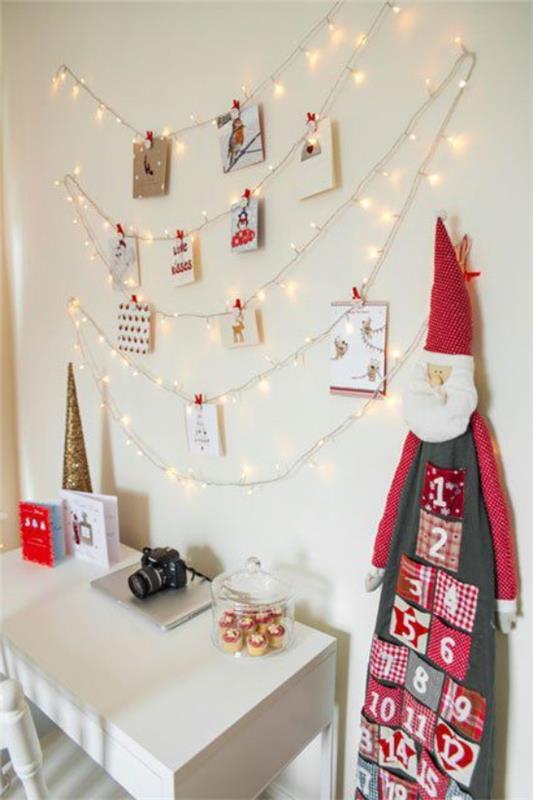 Χριστουγεννιάτικες κάρτες νεράιδα φώτα στον τοίχο συν ευχετήριες κάρτες