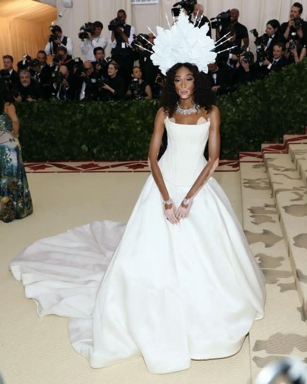 Winnie Harlow Celebrities Met Gala