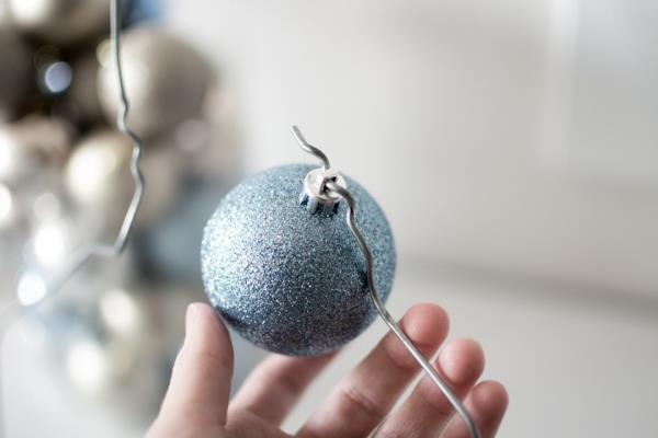 Tinker χειμερινές διακοσμήσεις για να επισυνάψετε χριστουγεννιάτικες μπάλες για να κόψετε σύρμα