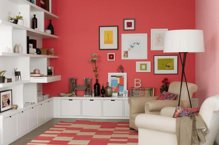 Παραδείγματα επίπλωσης σαλόνι με κόκκινο χρώμα τοίχου