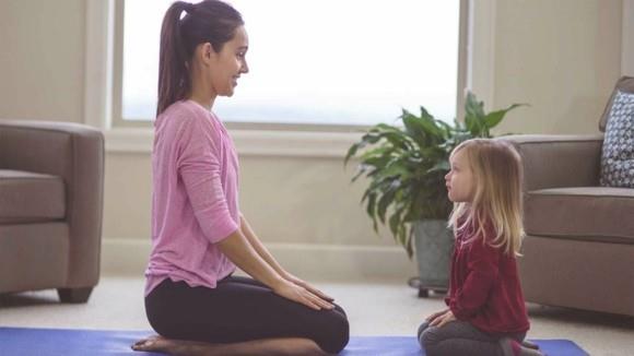 Ασκήσεις γιόγκα αναπνοής για παιδιά ασκήσεις γιόγκα μητέρων παιδιών