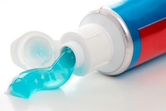 Φτιάξτε μόνοι σας οδοντόκρεμα Βουρτσίστε τα δόντια σας DIY οδοντόκρεμα