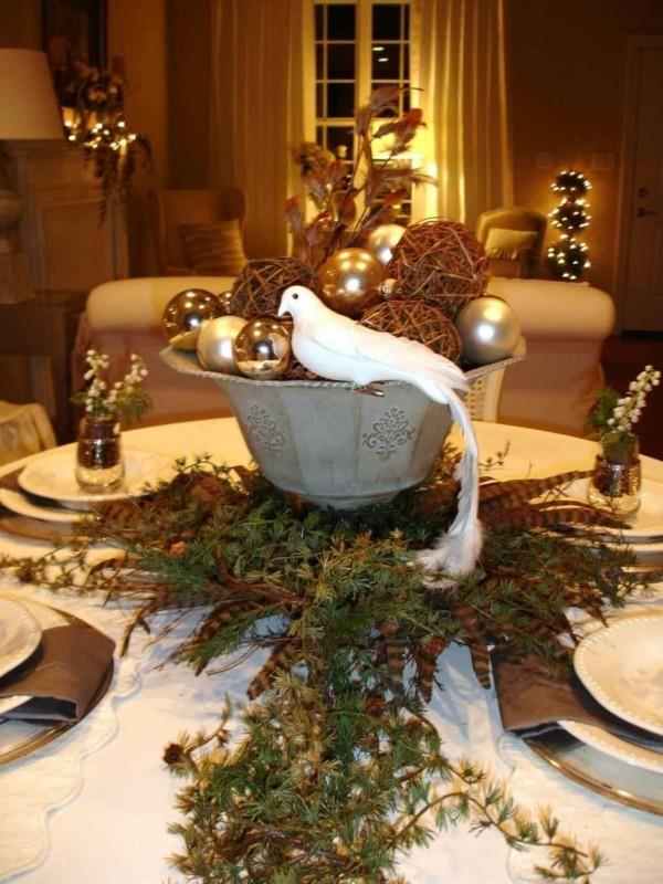 Κεντρικό κομμάτι για το τραπέζι dIY Χριστουγεννιάτικη διακόσμηση