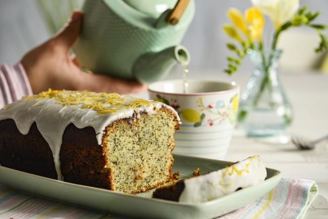 Bήστε κέικ λεμονιού δύο συνταγές απολαύστε το vegan κέικ με τσάι από βότανα