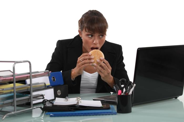 συμβουλές για απώλεια βάρους τρώγοντας στη δουλειά