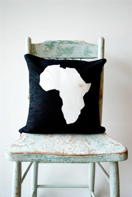 μοτίβο μαξιλαριού africa deco μαύρο και άσπρο