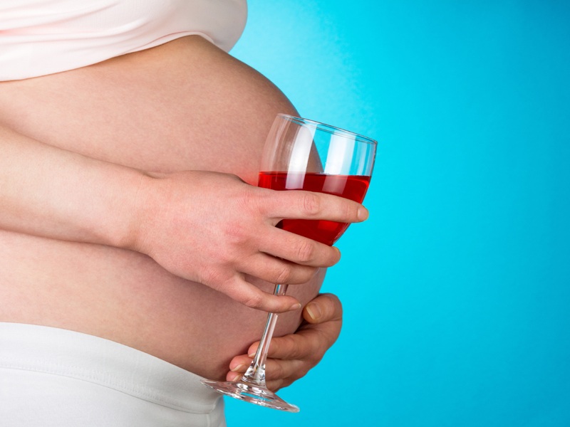 Alkoholis nėštumo metu