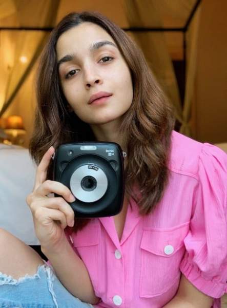 Alia bhatt naujausios nuotraukos