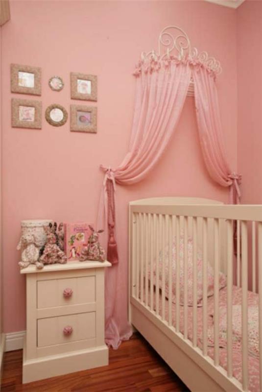 σκουρόχρωμη ροζ βαφή τοίχου διακόσμηση τοίχου παιδικό δωμάτιο βρεφική κούνια