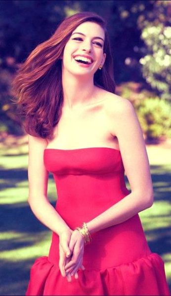 Anne Hathaway Grožio patarimai vanduo