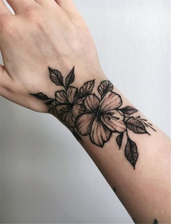 βραχιόλι τατουάζ blackwork κυρίες λουλούδια