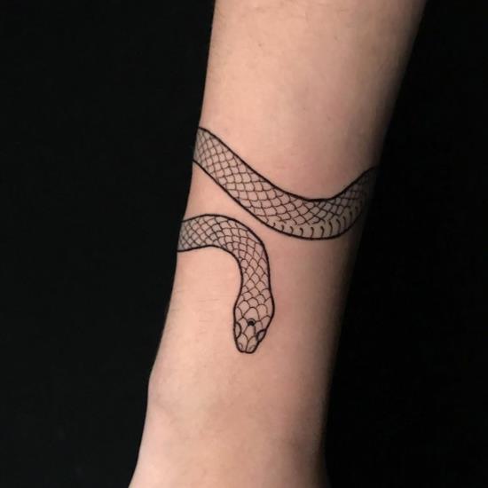 βραχιόλι τατουάζ φίδι blackwork