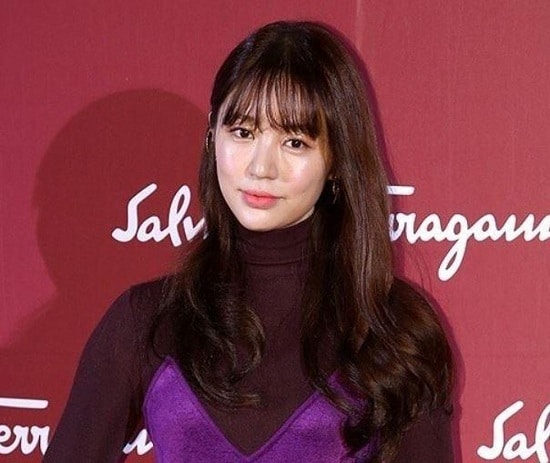 gražios Azijos ponios Yoon EunHye