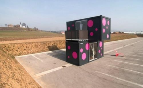 ελκυστικό σχέδιο κηλιδωμένο ροζ μαύρο συμπαγές σπίτι εμπορευματοκιβωτίων