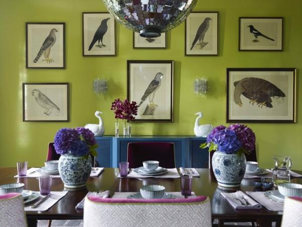 ελκυστική παλέτα χρωμάτων στον εσωτερικό σχεδιασμό τραπεζαρία πράσινο τοίχο