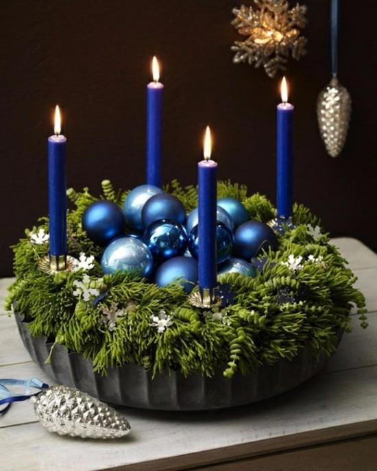 εξαιρετική εμφάνιση στεφάνων μπλε κεριά μορφή κέικ