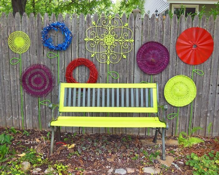 κάντε ασυνήθιστες διακοσμήσεις κήπου μόνοι σας ανακυκλώνοντας ιδέες diy διακόσμηση φωτεινά χρώματα