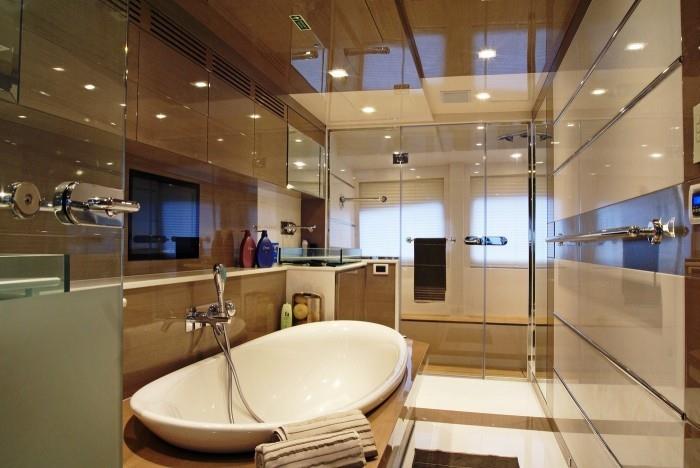 οροφές μπάνιου με γυαλί