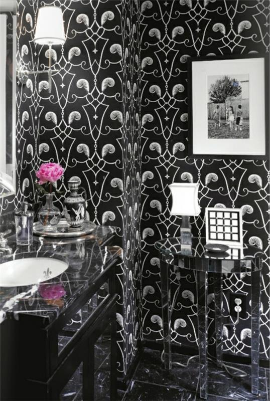 σχεδιασμός μπάνιου μαύροι τοίχοι διακοσμητικά στοιχεία