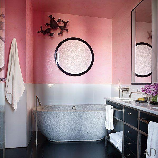 σχεδιασμός μπάνιου σκούρο ροζ χρώμα τοίχου διακόσμηση τοίχου παστέλ χρώματα λευκό ροζ