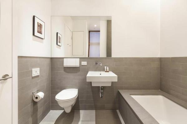 μπάνιο λευκό μαύρο μπανιέρα νεροχύτη τοίχου καθρέφτη